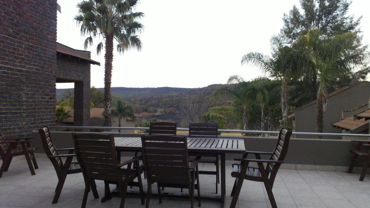 Woodridge Palms Boutique Hotel Swartruggens Екстериор снимка